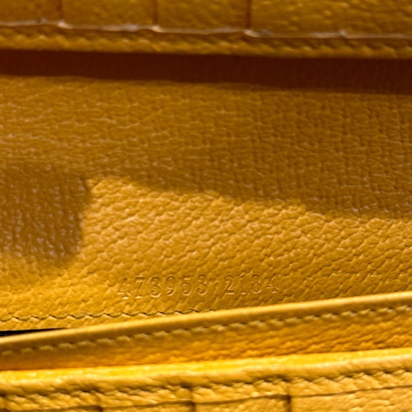 SOLD ————Gucci wallet - Picture 6 of 14